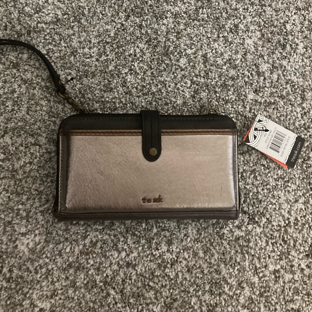 NWT The Sak Wallet Wristlet & Shoulder Strap Black W/ Metallic Color Leather
